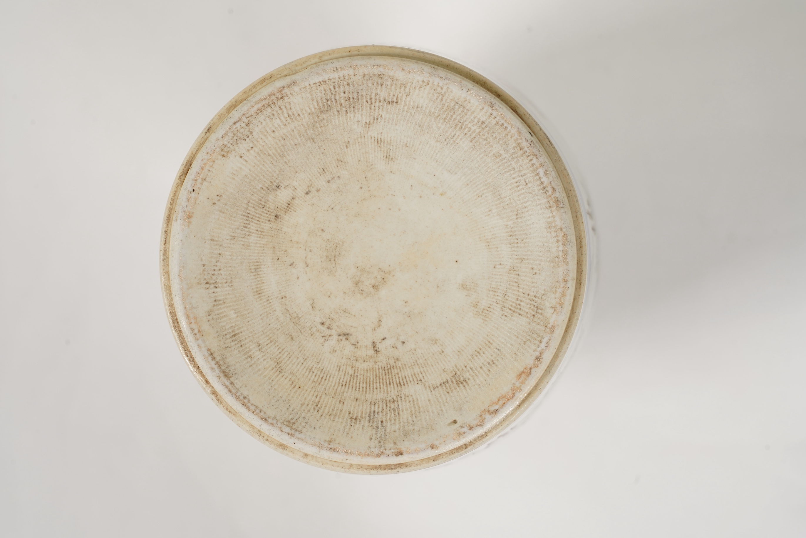 A Chinese wucai ‘squirrel and grapevine’ sleeve vase, Kangxi style
